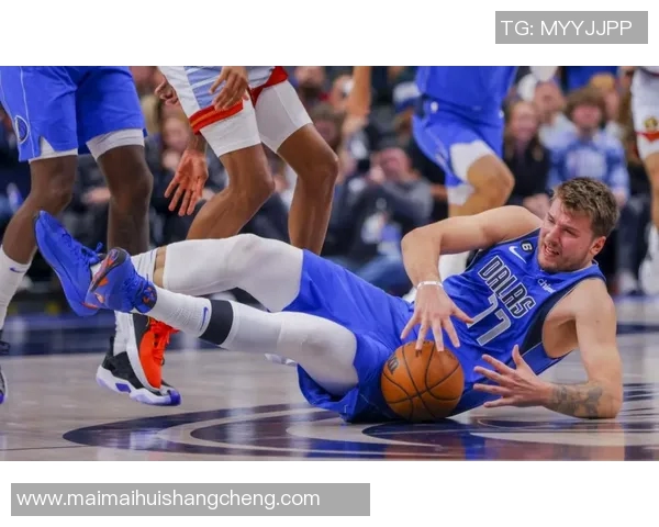 勇士与掘金激战四月三日谁将赢得季后赛关键战役 勇士与掘金激战四月三日谁将赢得季后赛关键战役