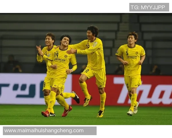 新泻队与太阳神队的激烈对决展现足球魅力与团队精神的巅峰时刻