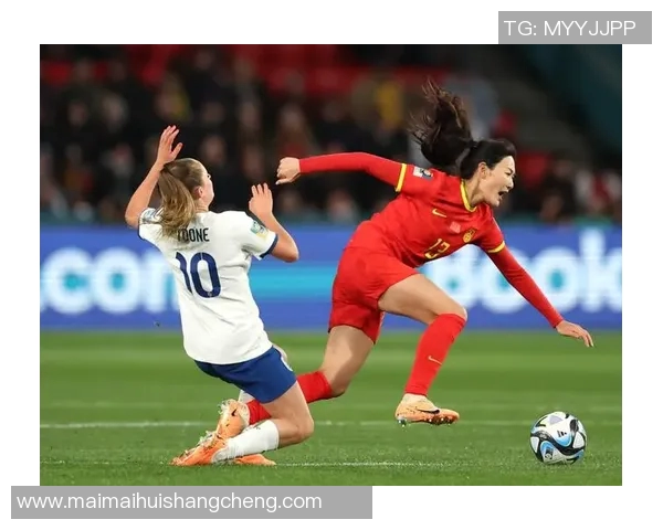 荷兰女足与中国女足激战正酣谁能在国际赛场上笑到最后