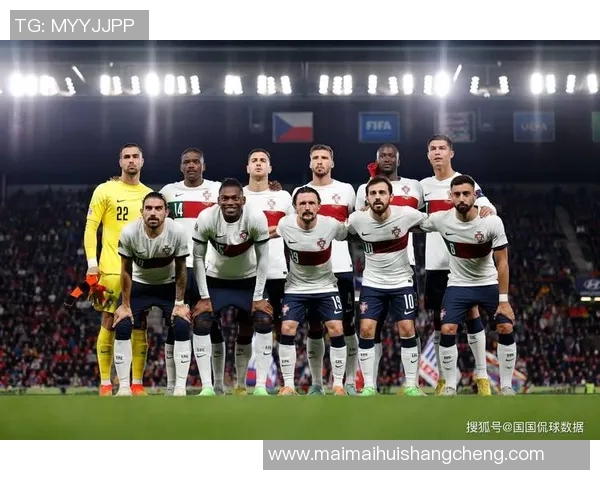 重庆足球队防反战术革新探索与实践的深度分析与展望 重庆足球队防反战术革新探索与实践的深度分析与展望