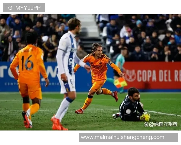 2013年皇马与卡塔尔友谊赛回顾球星云集精彩瞬间再现 2013年皇马与卡塔尔友谊赛回顾球星云集精彩瞬间再现