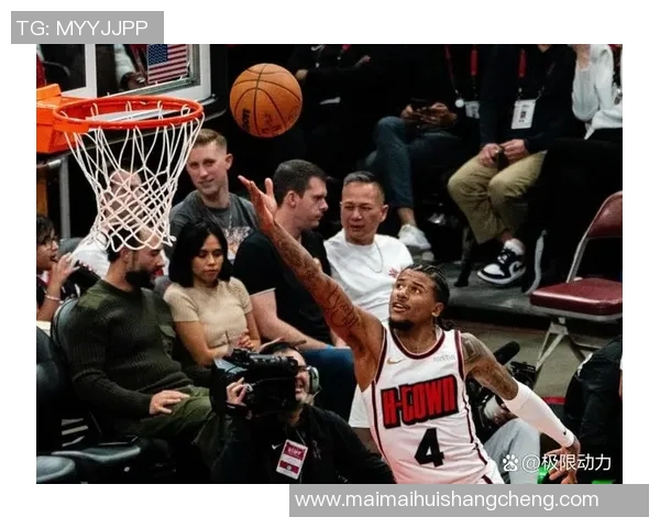 休斯顿队与明尼苏达队员的精彩对决分析与战术探讨