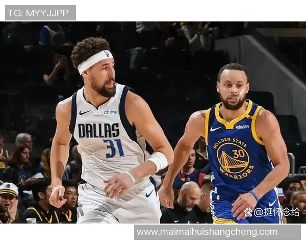 勇士与独行侠激战全场精彩瞬间回顾与分析